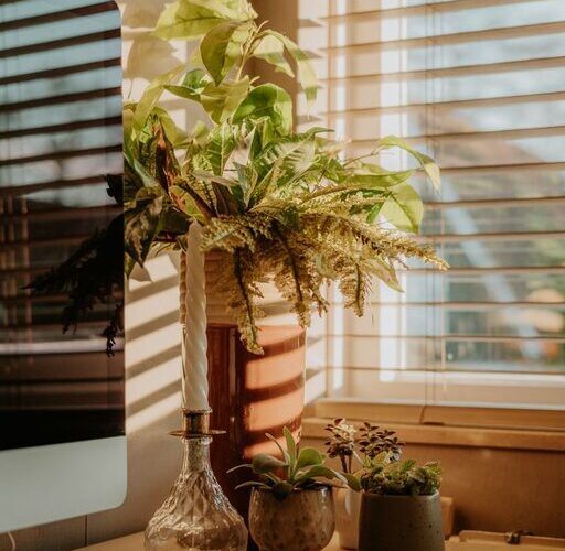 How to Create a Relaxing Home Workspace
