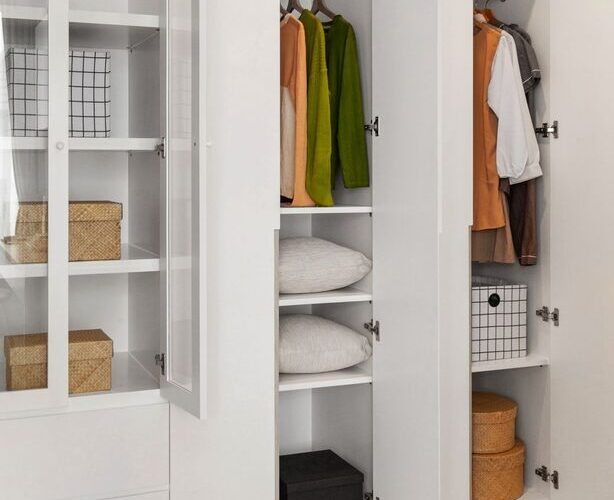 How to Store Seasonal Clothes Efficiently